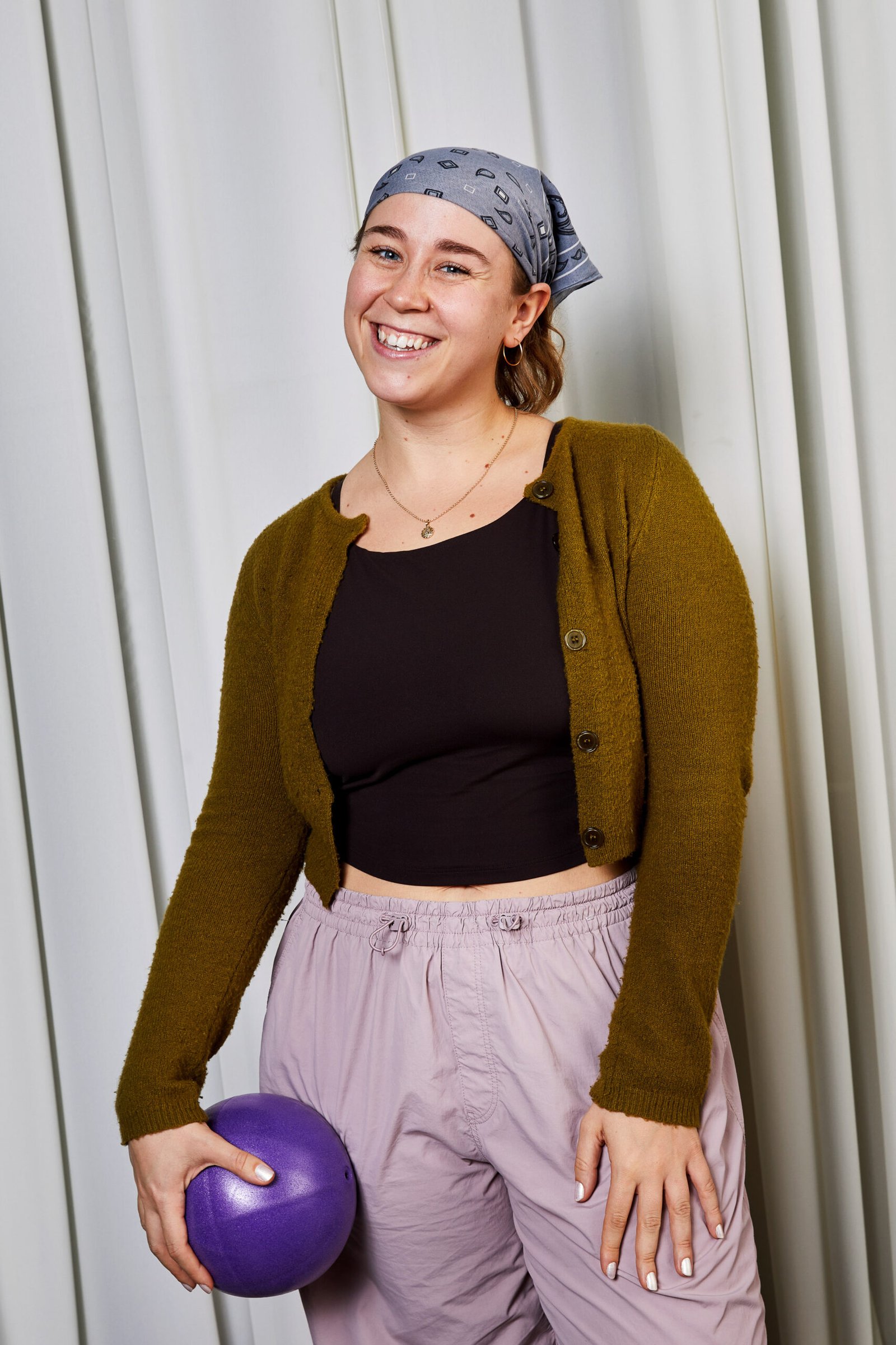 251122 KARose EY StudioPhotography 0307 web